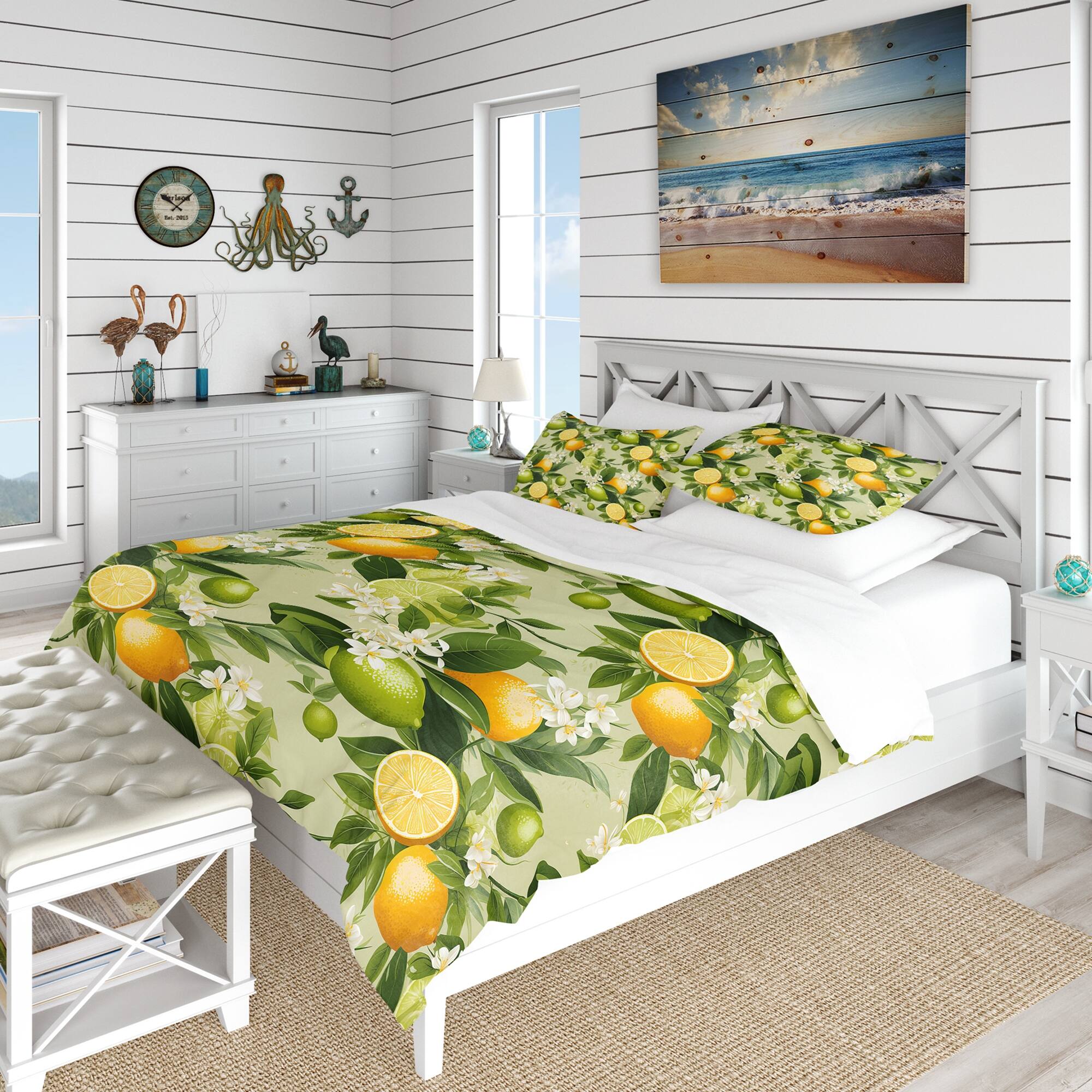 Designart "Citrus Zest Tropical Pattern III" Green Floral Bedding Set